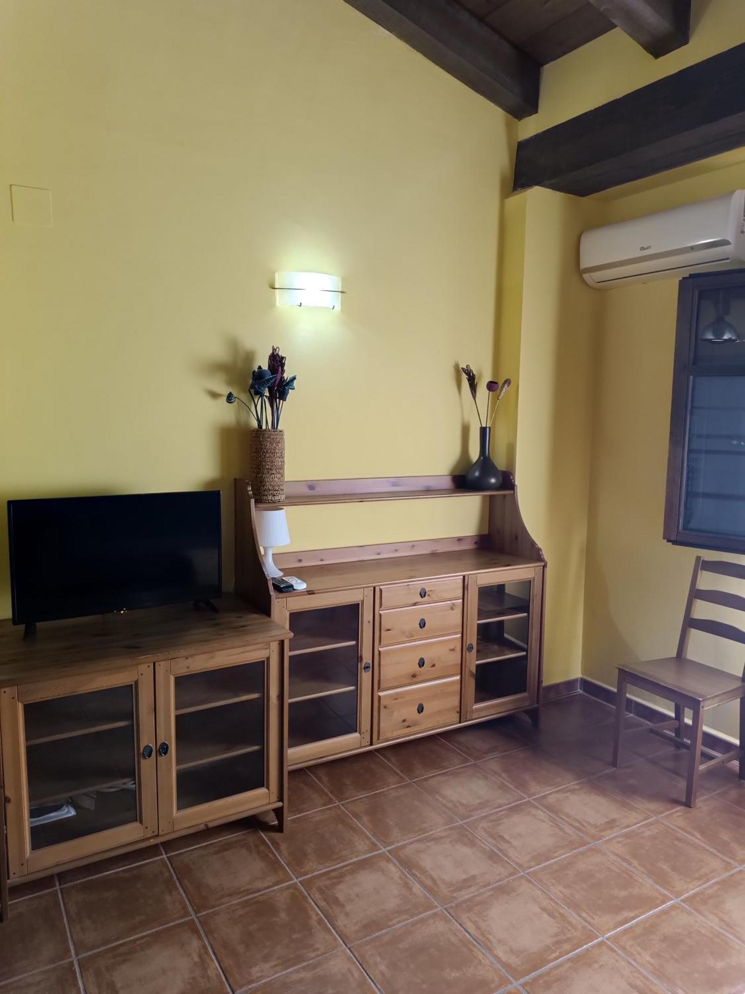Apartamentos Matarranya วาลเดร์โรเบรส ภายนอก รูปภาพ